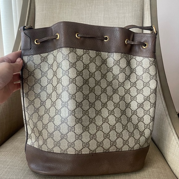 Authentic Gucci vintage web sherry line drawstring bag 41.02.085 (D09) - Picture 8 of 16